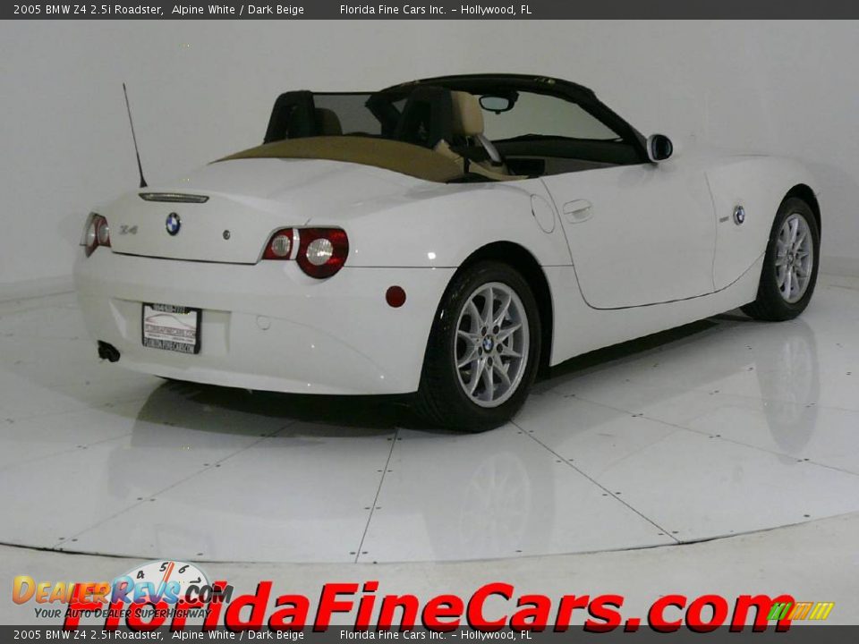 2005 BMW Z4 2.5i Roadster Alpine White / Dark Beige Photo #2
