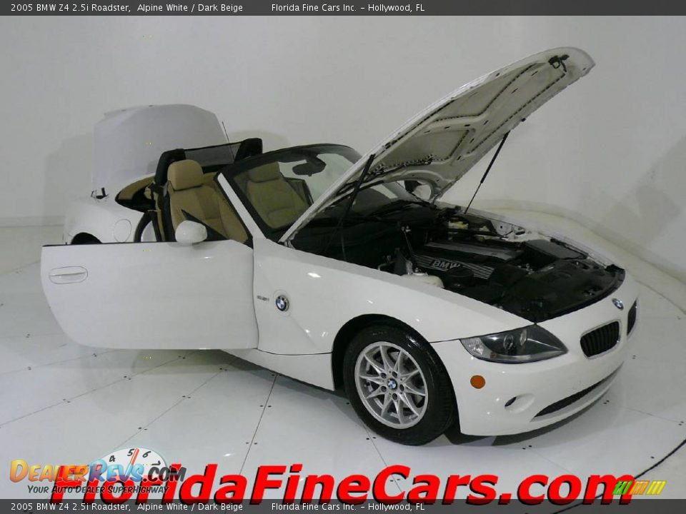 2005 BMW Z4 2.5i Roadster Alpine White / Dark Beige Photo #7