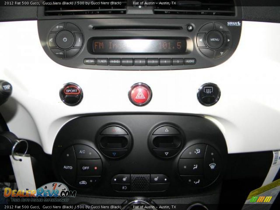 Controls of 2012 Fiat 500 Gucci Photo #29
