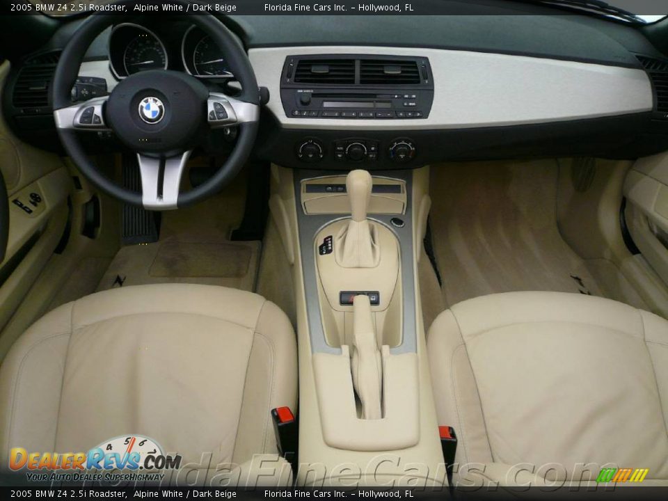 2005 BMW Z4 2.5i Roadster Alpine White / Dark Beige Photo #15