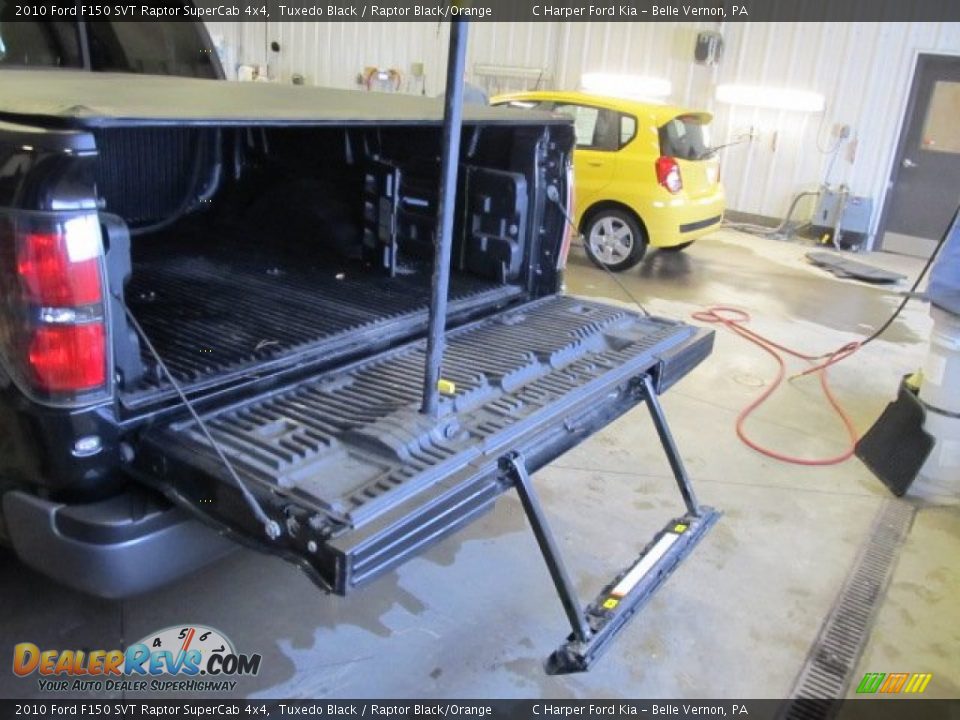 2010 Ford F150 SVT Raptor SuperCab 4x4 Tuxedo Black / Raptor Black/Orange Photo #10