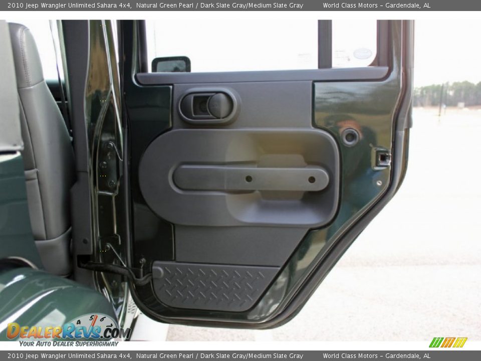 Door Panel of 2010 Jeep Wrangler Unlimited Sahara 4x4 Photo #23