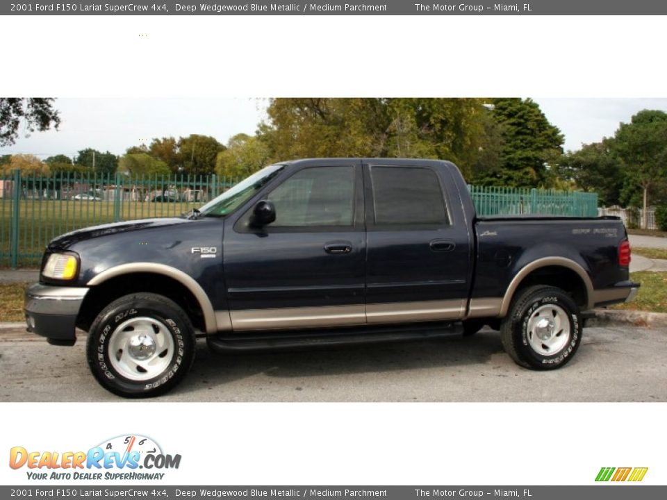 2001 Ford F150 Lariat SuperCrew 4x4 Deep Wedgewood Blue Metallic / Medium Parchment Photo #4