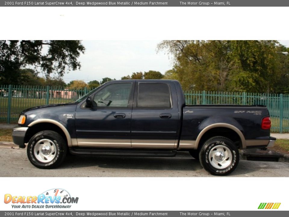 2001 Ford F150 Lariat SuperCrew 4x4 Deep Wedgewood Blue Metallic / Medium Parchment Photo #5