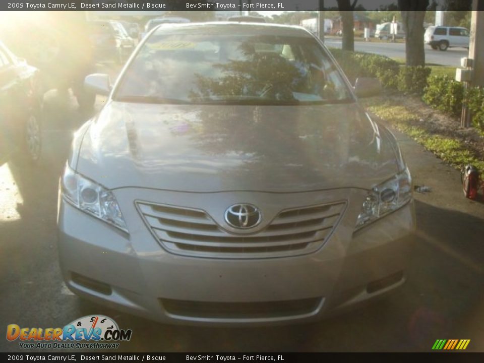 2009 Toyota Camry LE Desert Sand Metallic / Bisque Photo #2
