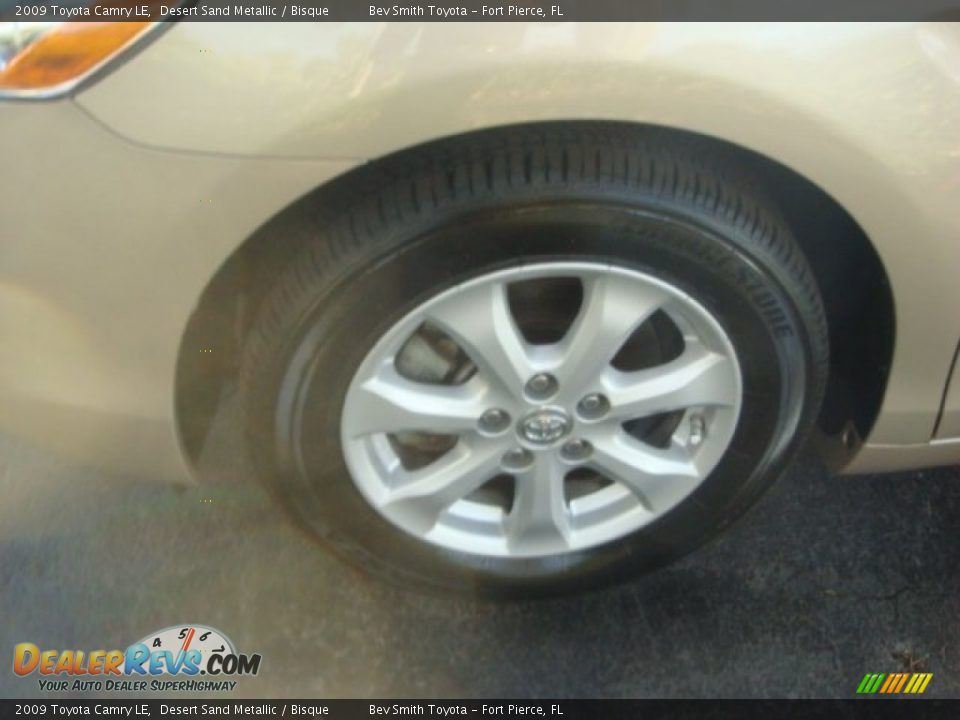 2009 Toyota Camry LE Desert Sand Metallic / Bisque Photo #4