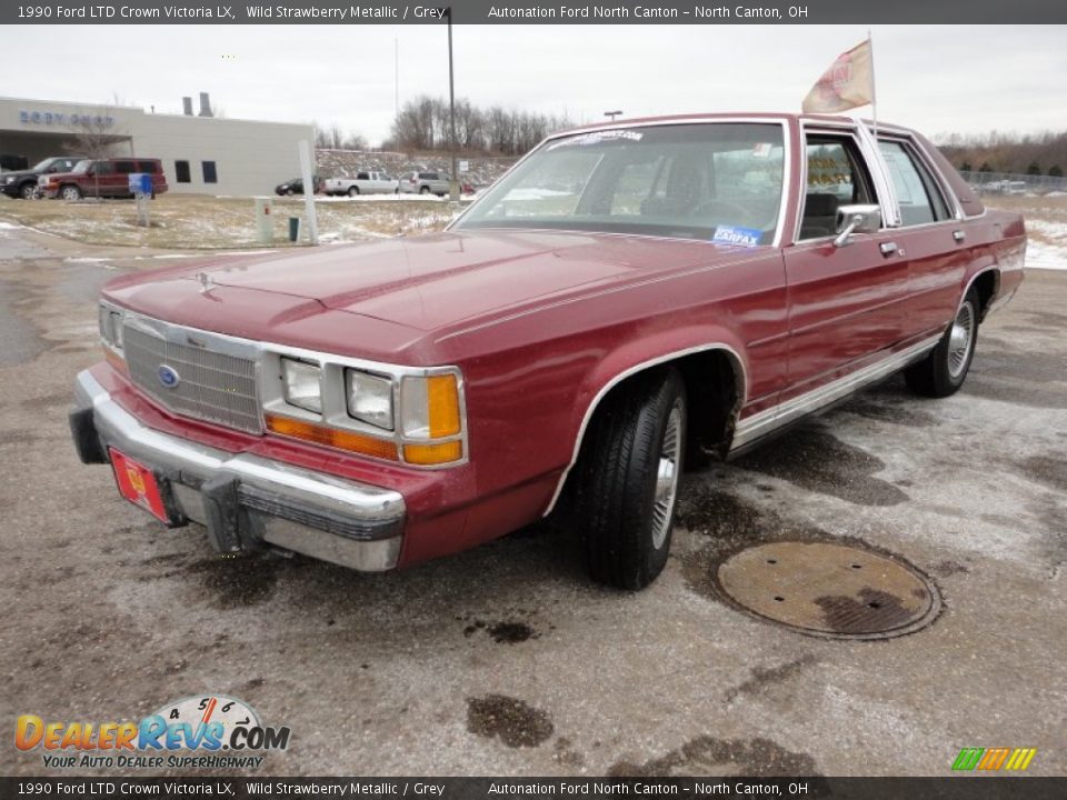 1990 Ford LTD Crown Victoria LX Wild Strawberry Metallic / Grey Photo #11