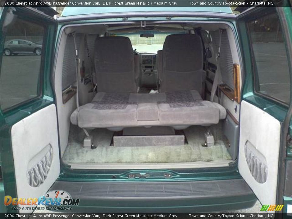 2000 Chevrolet Astro AWD Passenger Conversion Van Dark Forest Green Metallic / Medium Gray Photo #15