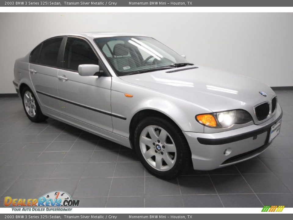 2003 BMW 3 Series 325i Sedan Titanium Silver Metallic / Grey Photo #1