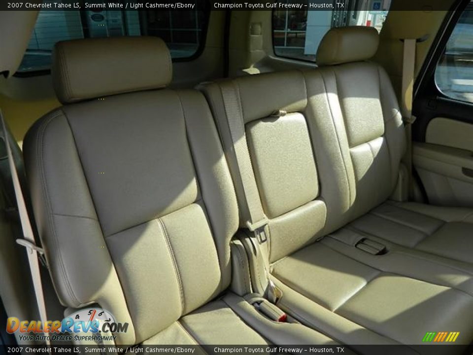 2007 Chevrolet Tahoe LS Summit White / Light Cashmere/Ebony Photo #12