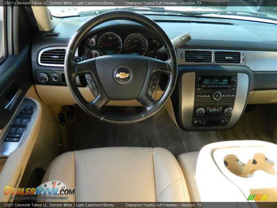 2007 Chevrolet Tahoe LS Summit White / Light Cashmere/Ebony Photo #15
