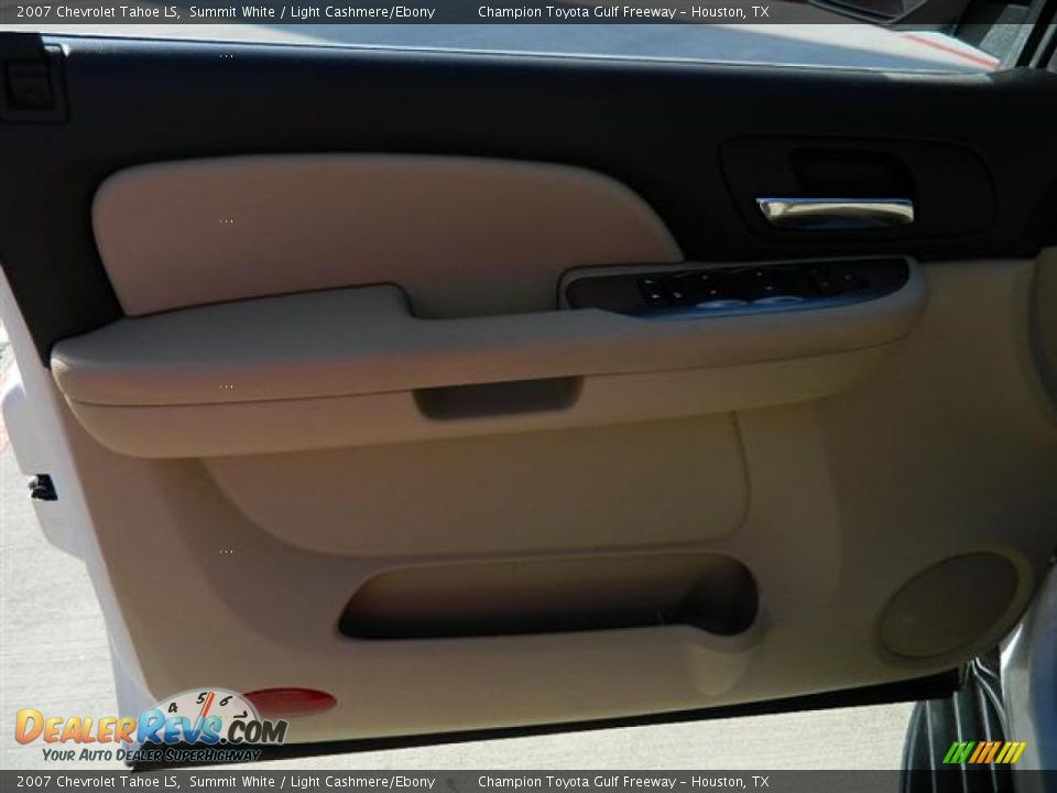 2007 Chevrolet Tahoe LS Summit White / Light Cashmere/Ebony Photo #16