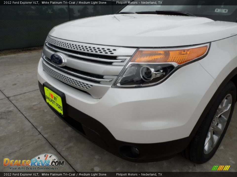 2012 Ford Explorer XLT White Platinum Tri-Coat / Medium Light Stone Photo #10