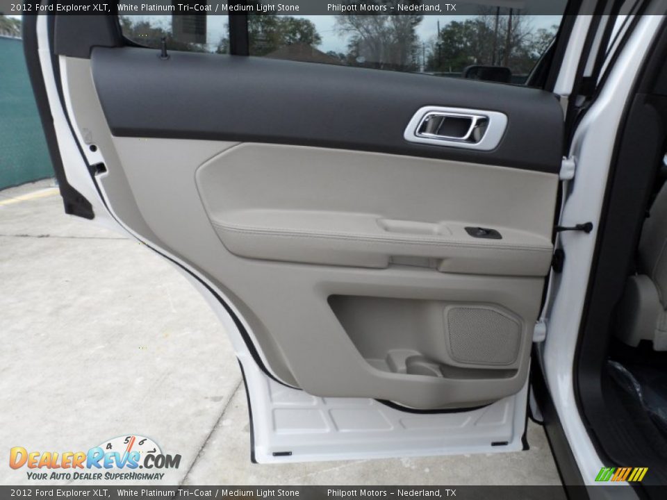 2012 Ford Explorer XLT White Platinum Tri-Coat / Medium Light Stone Photo #23