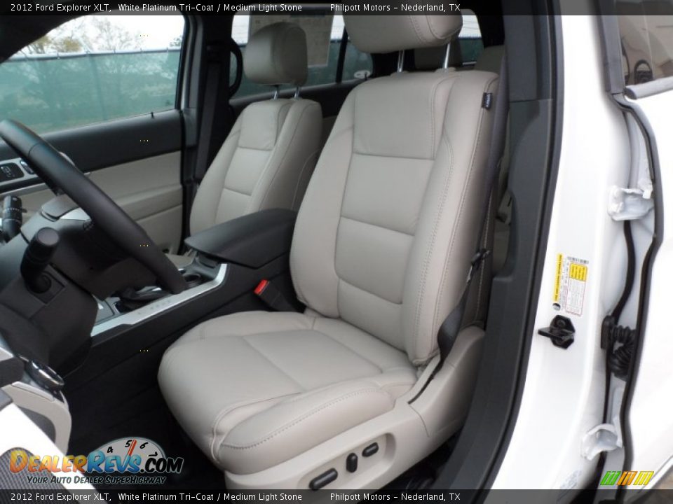 2012 Ford Explorer XLT White Platinum Tri-Coat / Medium Light Stone Photo #29