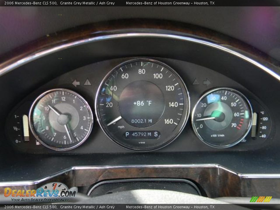 2006 Mercedes-Benz CLS 500 Gauges Photo #29