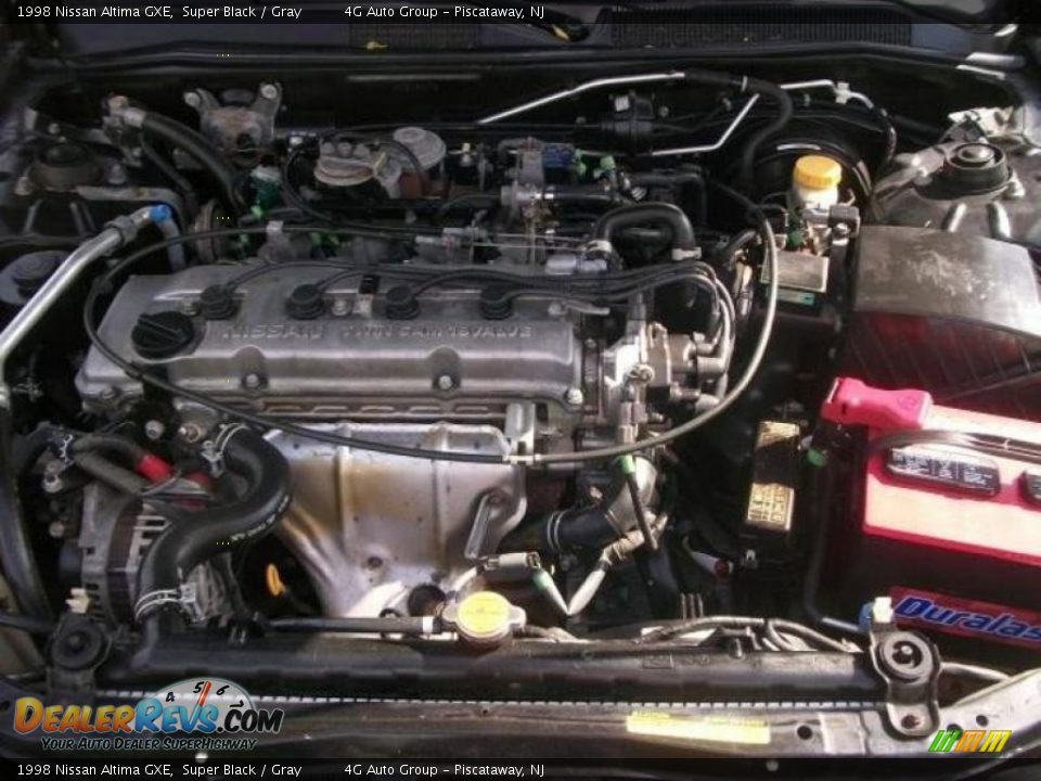 1998 Nissan Altima GXE Super Black / Gray Photo #10