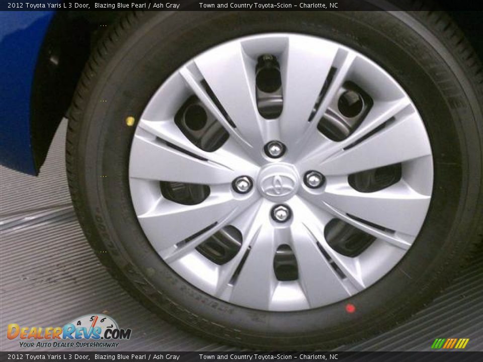 2012 Toyota Yaris L 3 Door Blazing Blue Pearl / Ash Gray Photo #5