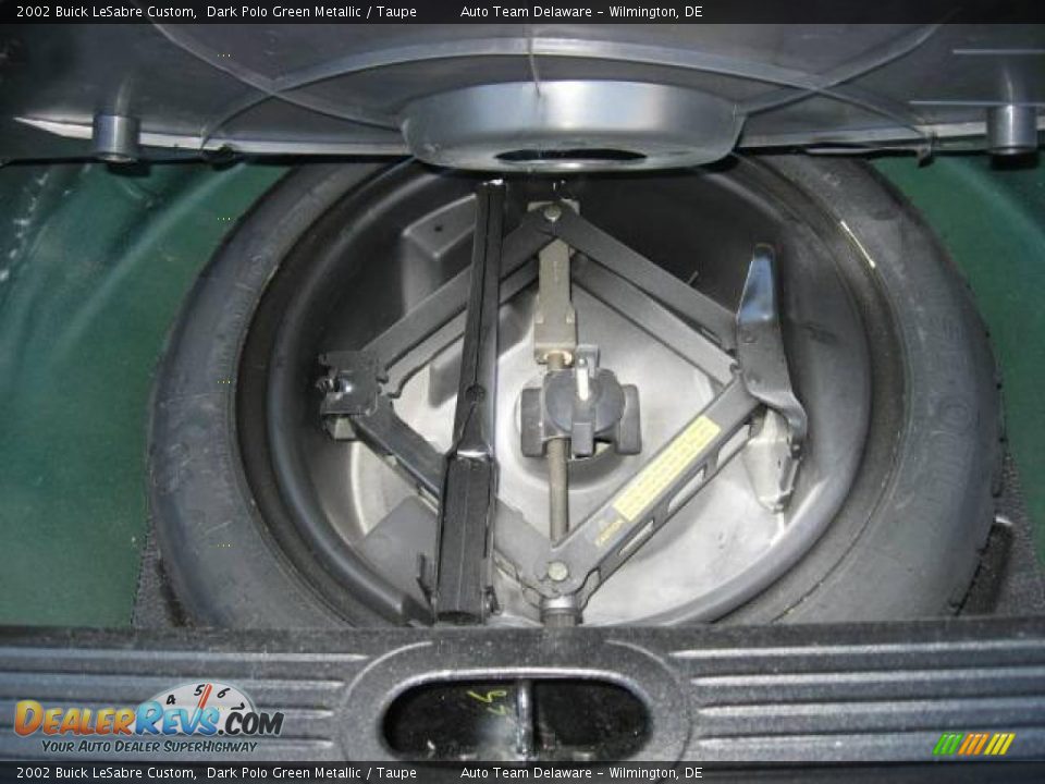 2002 Buick LeSabre Custom Dark Polo Green Metallic / Taupe Photo #30