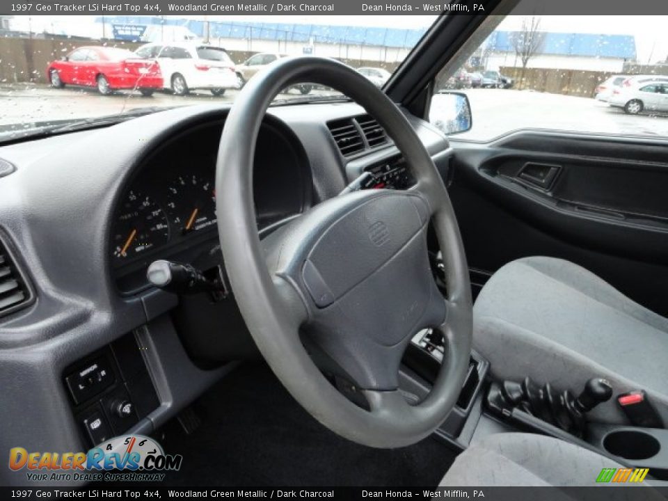 1997 Geo Tracker LSi Hard Top 4x4 Woodland Green Metallic / Dark Charcoal Photo #15
