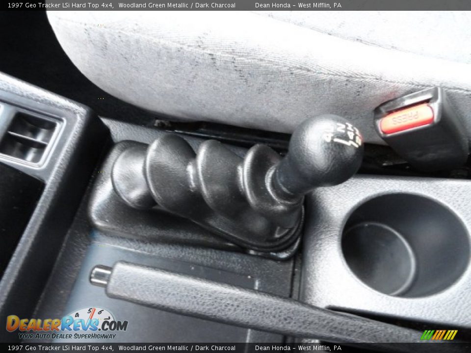 1997 Geo Tracker LSi Hard Top 4x4 Woodland Green Metallic / Dark Charcoal Photo #17