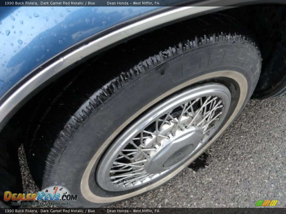 1990 Buick Riviera Dark Garnet Red Metallic / Blue Photo #9