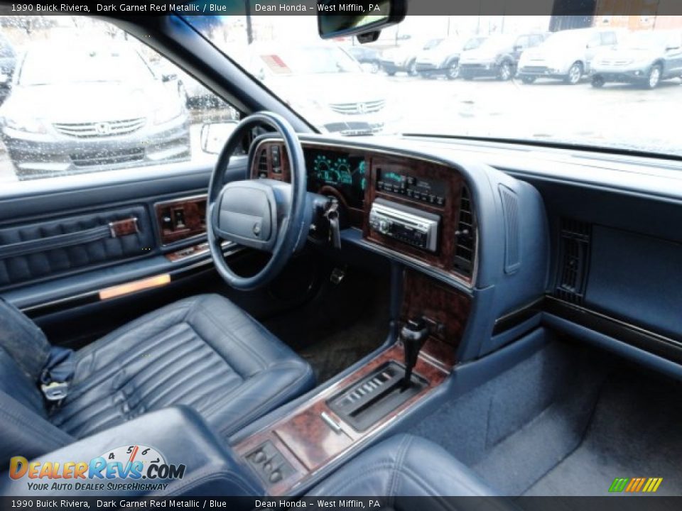 Dashboard of 1990 Buick Riviera  Photo #15