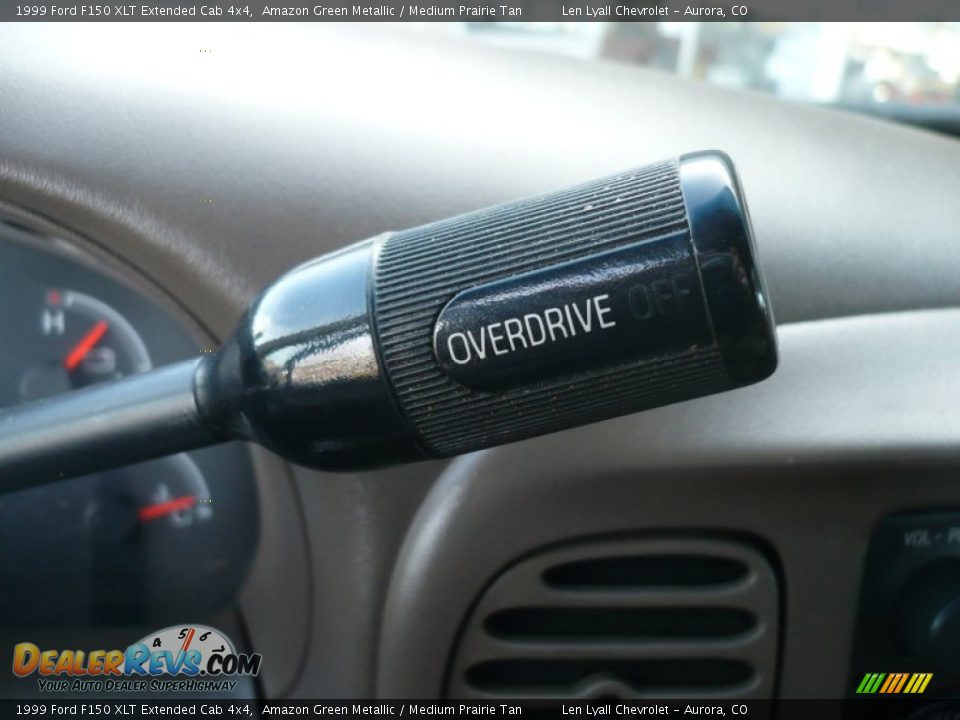 1999 Ford F150 XLT Extended Cab 4x4 Shifter Photo #24