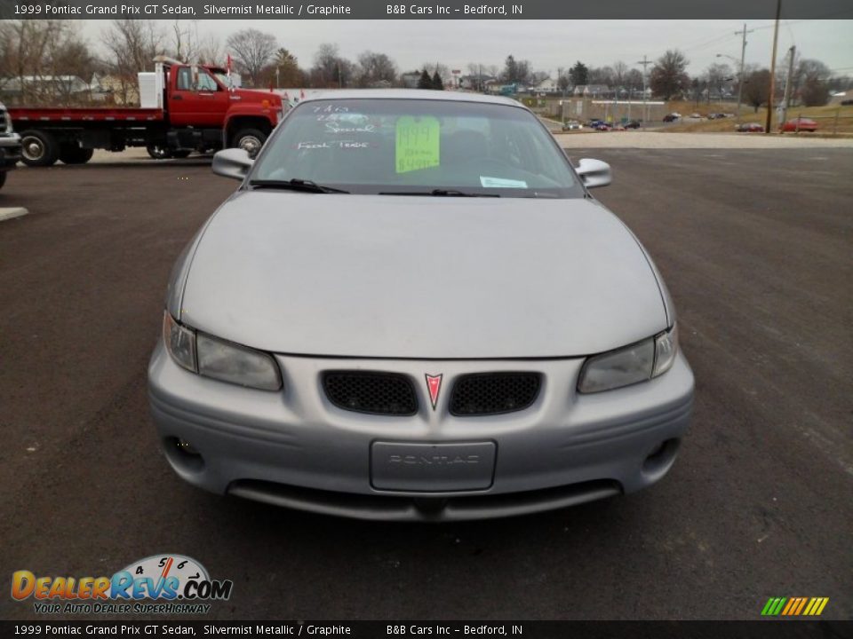 1999 Pontiac Grand Prix GT Sedan Silvermist Metallic / Graphite Photo #3