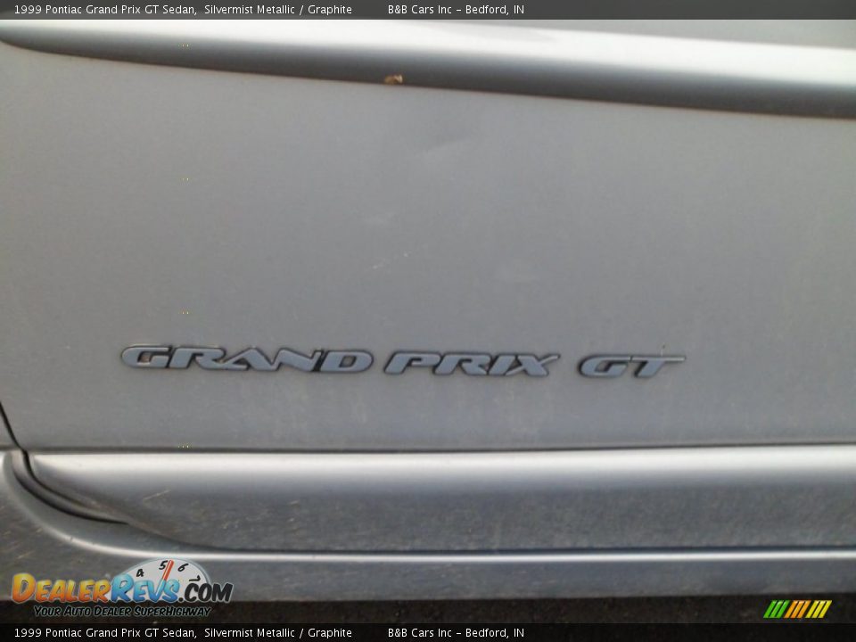 1999 Pontiac Grand Prix GT Sedan Silvermist Metallic / Graphite Photo #13