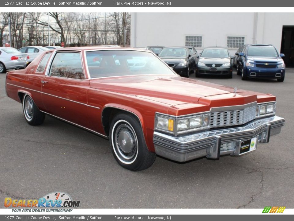 Front 3/4 View of 1977 Cadillac Coupe DeVille  Photo #3