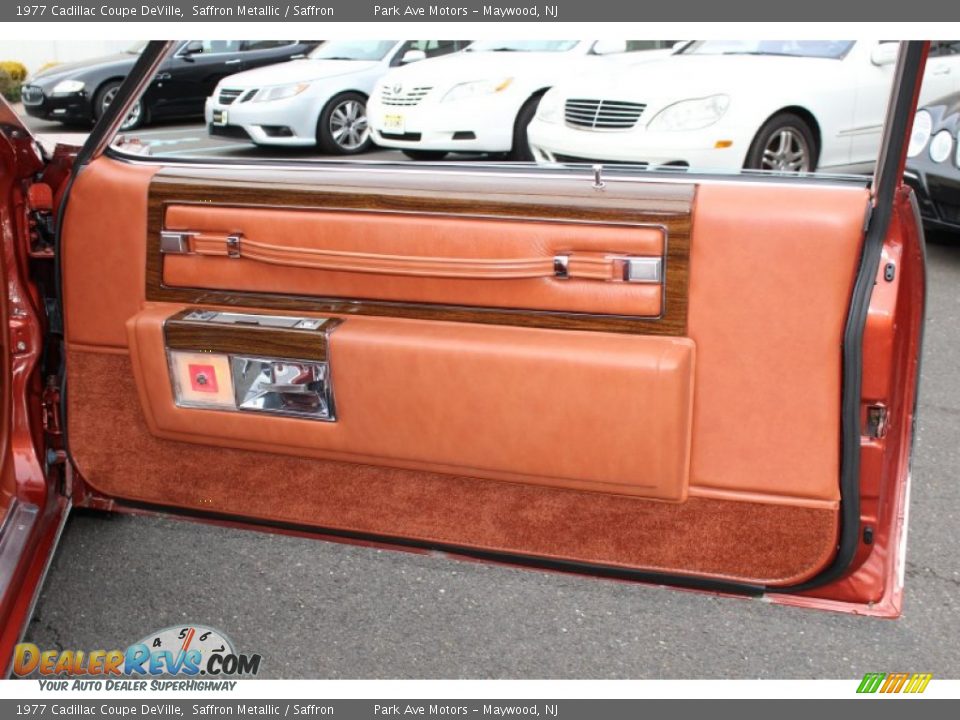 Door Panel of 1977 Cadillac Coupe DeVille  Photo #22