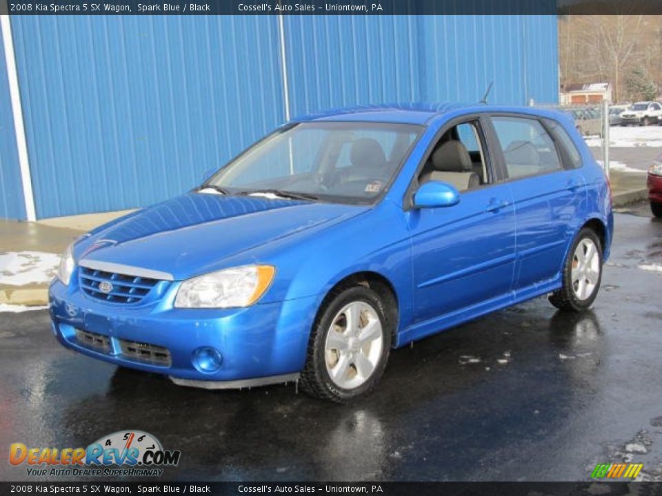 Front 3/4 View of 2008 Kia Spectra 5 SX Wagon Photo #1