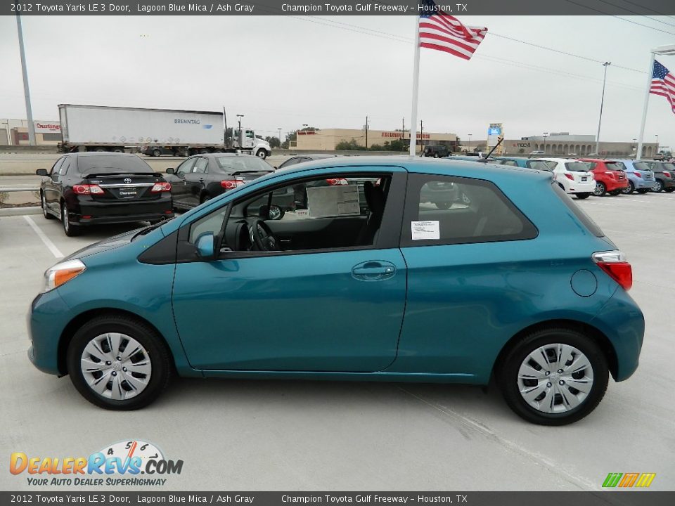 Lagoon Blue Mica 2012 Toyota Yaris LE 3 Door Photo #8