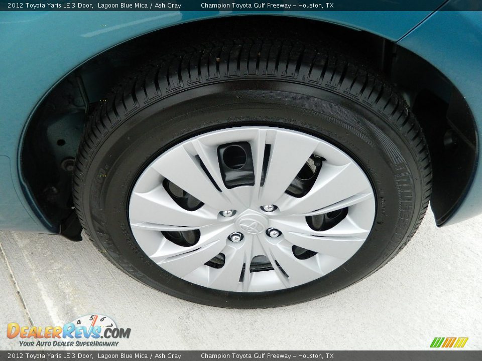 2012 Toyota Yaris LE 3 Door Wheel Photo #10
