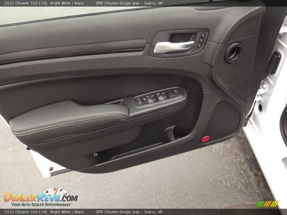 Door Panel of 2012 Chrysler 300 S V8 Photo #12