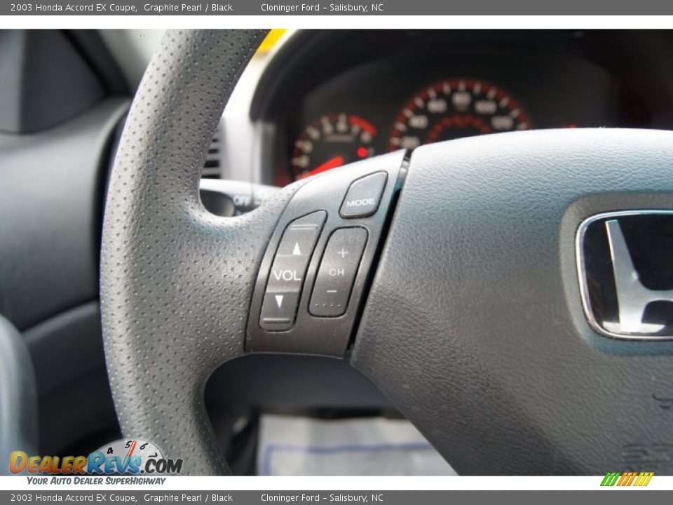 2003 Honda Accord EX Coupe Graphite Pearl / Black Photo #22