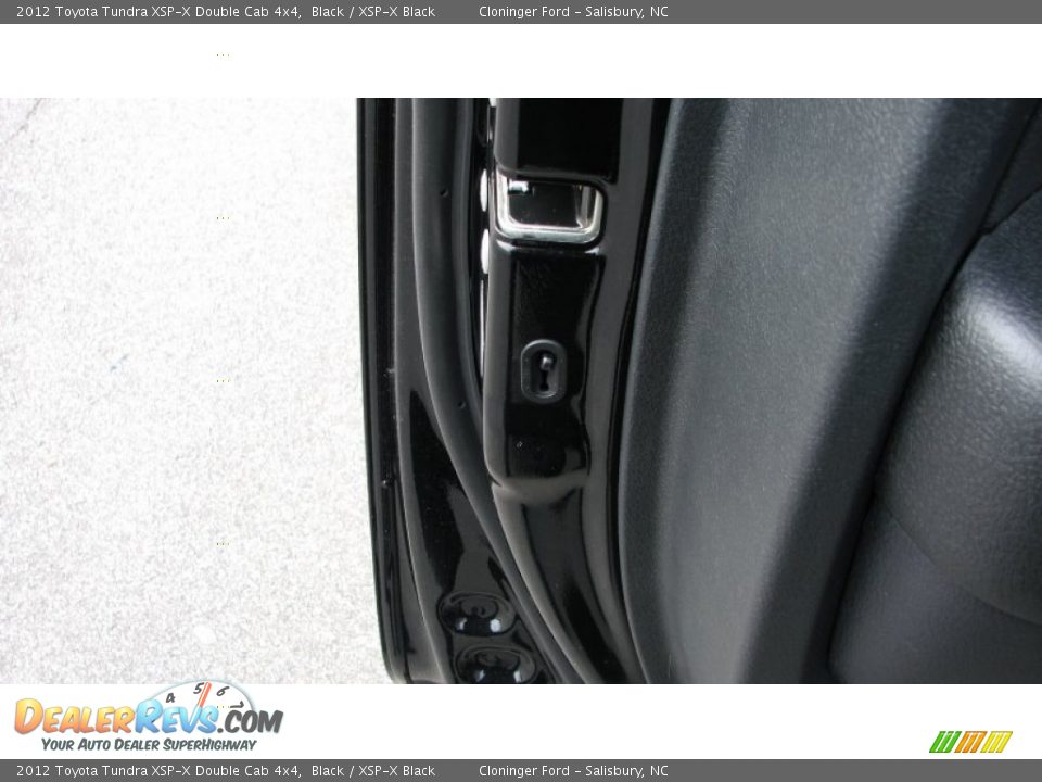 2012 Toyota Tundra XSP-X Double Cab 4x4 Black / XSP-X Black Photo #32