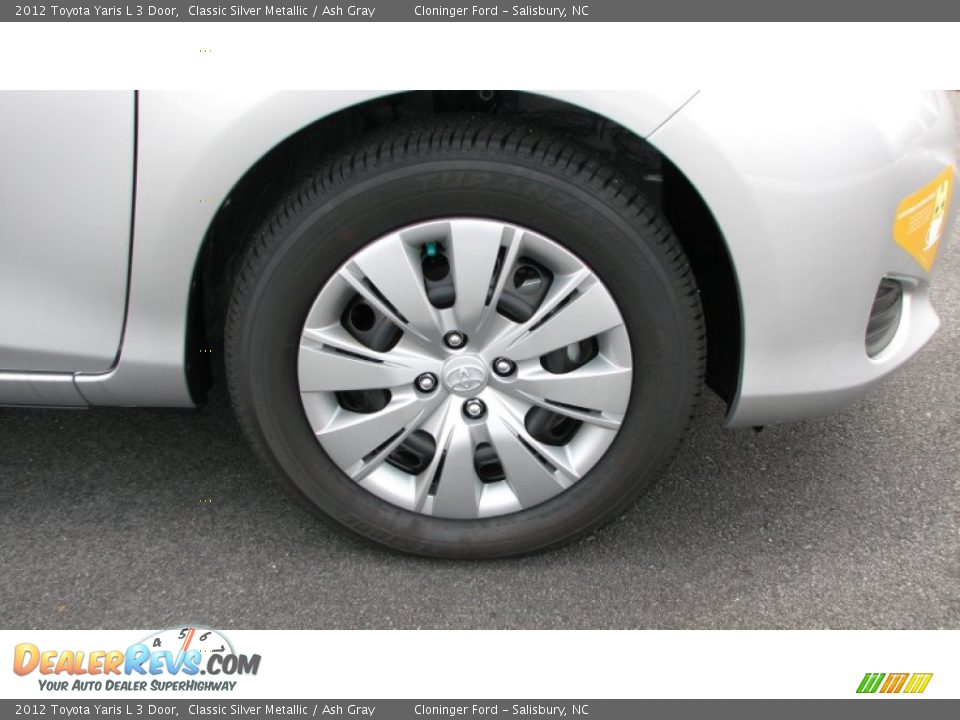 2012 Toyota Yaris L 3 Door Classic Silver Metallic / Ash Gray Photo #4