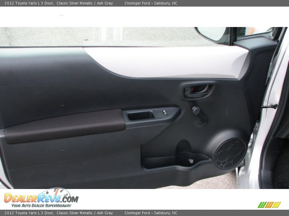 2012 Toyota Yaris L 3 Door Classic Silver Metallic / Ash Gray Photo #15