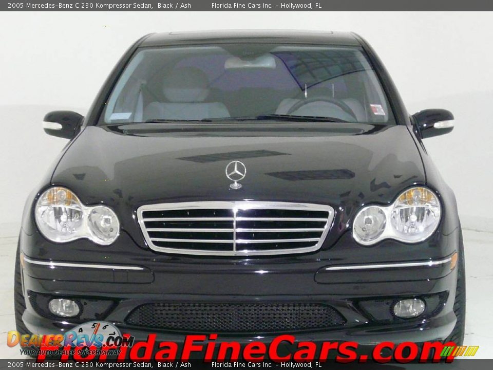 2005 Mercedes-Benz C 230 Kompressor Sedan Black / Ash Photo #5
