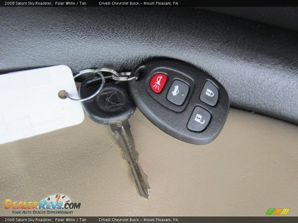 2008 Saturn Sky Roadster Polar White / Tan Photo #17