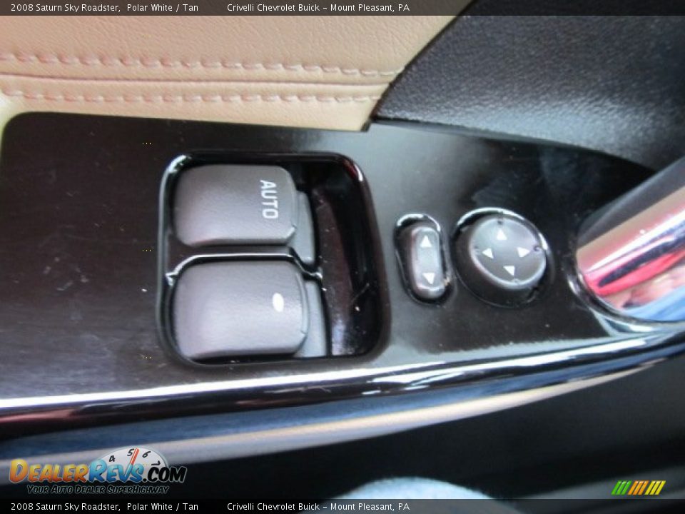 2008 Saturn Sky Roadster Polar White / Tan Photo #24