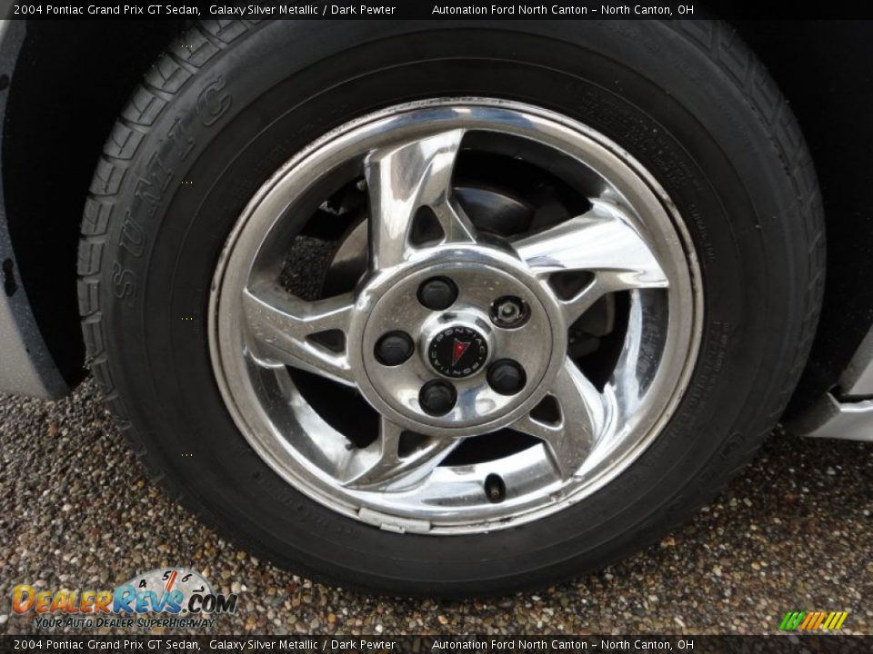 2004 Pontiac Grand Prix GT Sedan Galaxy Silver Metallic / Dark Pewter Photo #4