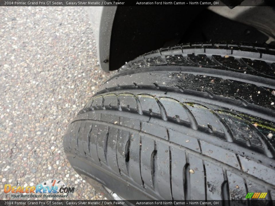 2004 Pontiac Grand Prix GT Sedan Galaxy Silver Metallic / Dark Pewter Photo #14