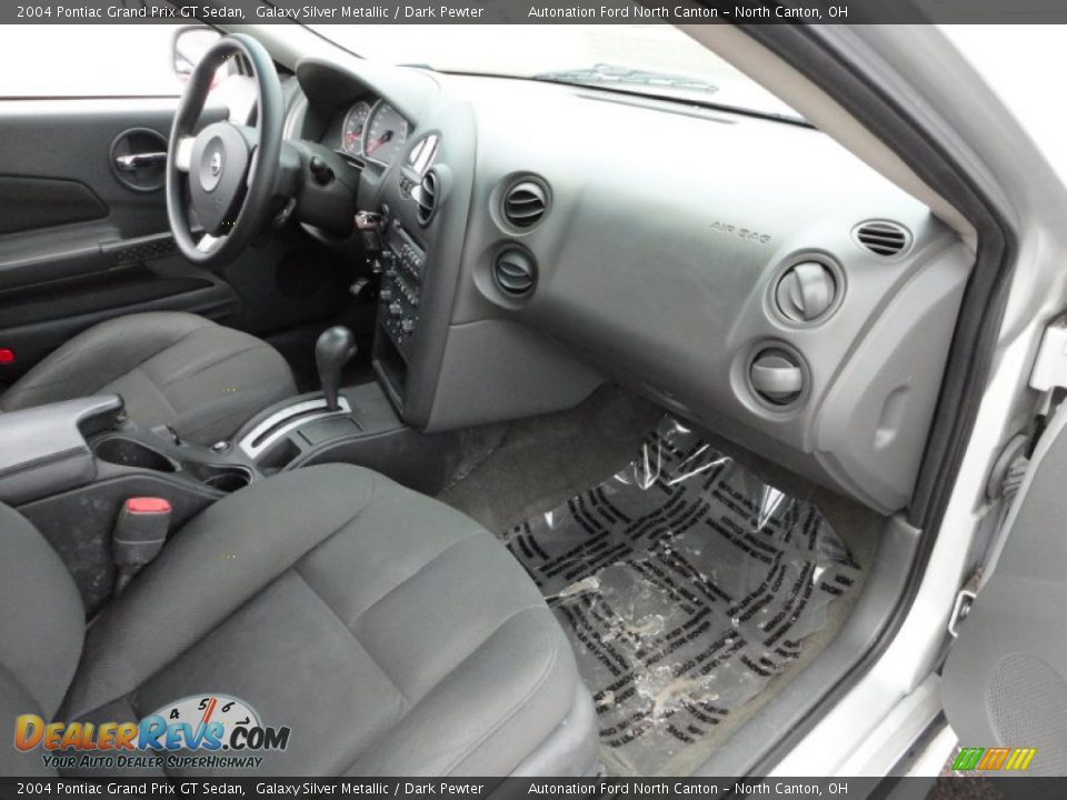 2004 Pontiac Grand Prix GT Sedan Galaxy Silver Metallic / Dark Pewter Photo #18