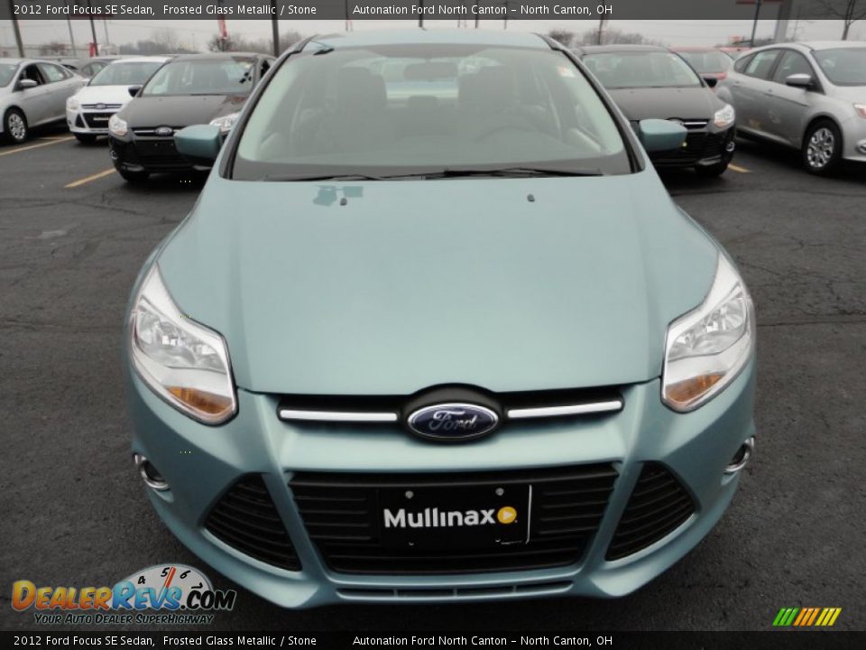 2012 Ford Focus SE Sedan Frosted Glass Metallic / Stone Photo #8