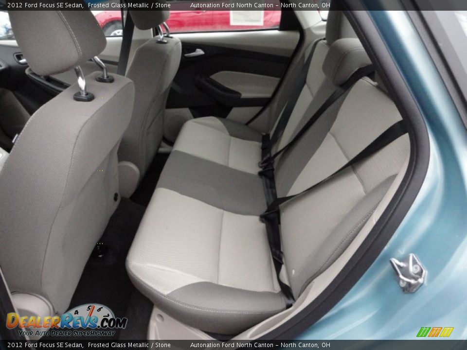 2012 Ford Focus SE Sedan Frosted Glass Metallic / Stone Photo #11