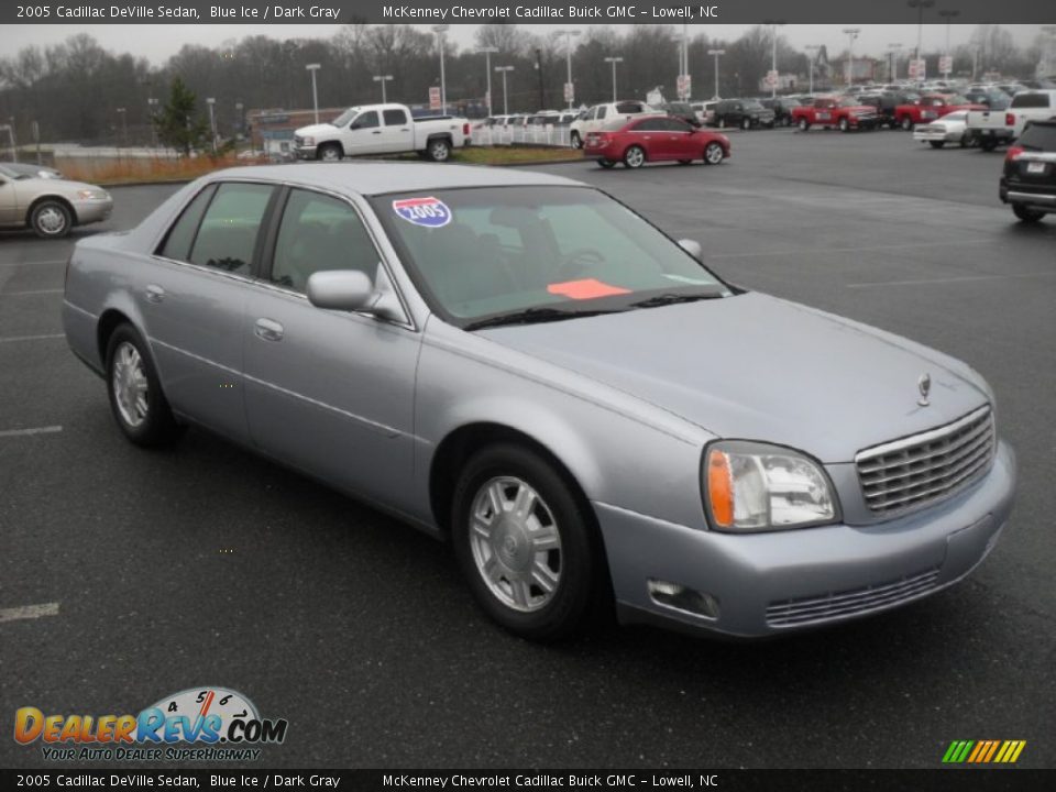 2005 Cadillac DeVille Sedan Blue Ice / Dark Gray Photo #5
