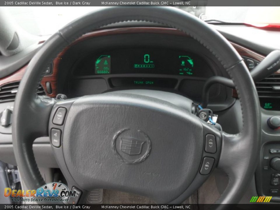 2005 Cadillac DeVille Sedan Blue Ice / Dark Gray Photo #10